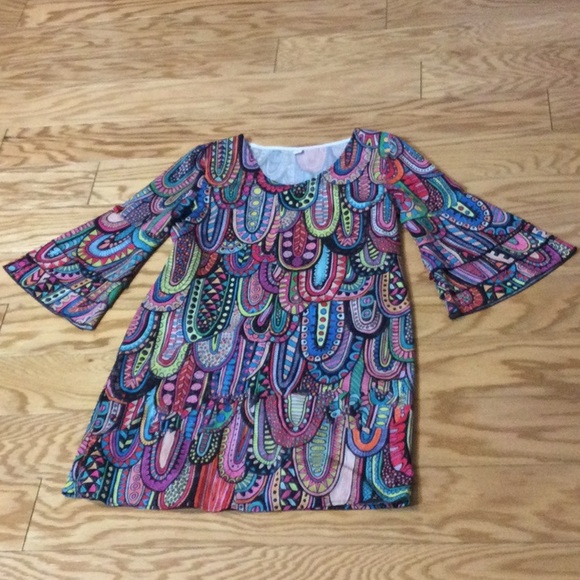 S Multi-colored whimsical dress with 3 tiered bell sleeves - Picture 3 of 14